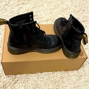 Girl Dr. Martens Size US 13